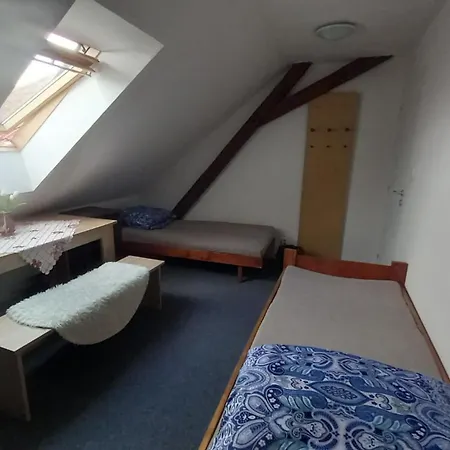 בית חווה U Sykorky Ostrov (Central Bohemian)