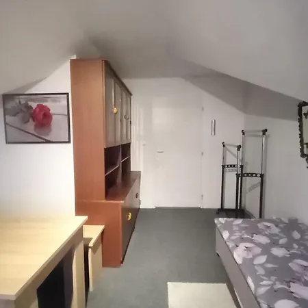 Statek U Sykorky Farm stay Ostrov (Central Bohemian)
